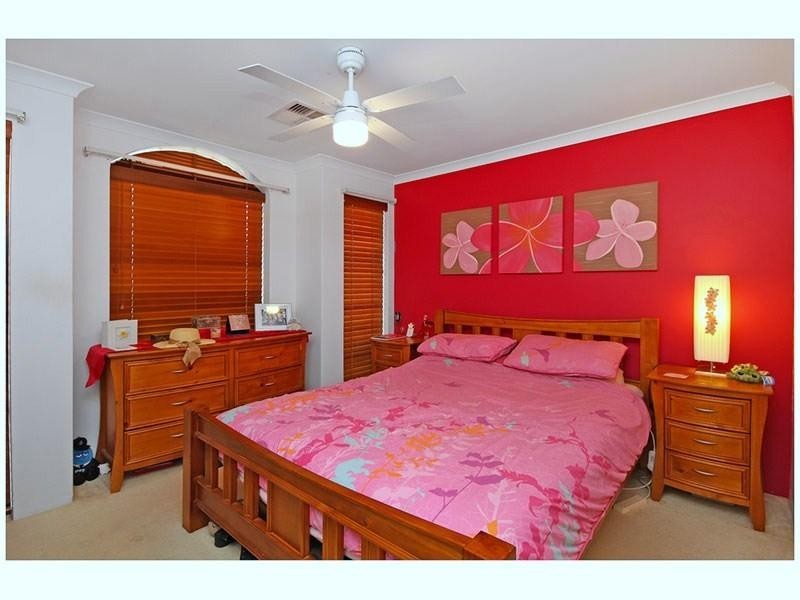 8 Anfield Crescent, Aveley WA 6069