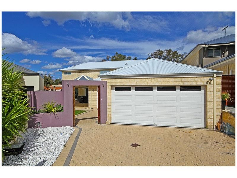 5 Auberge Lane, The Vines WA 6069