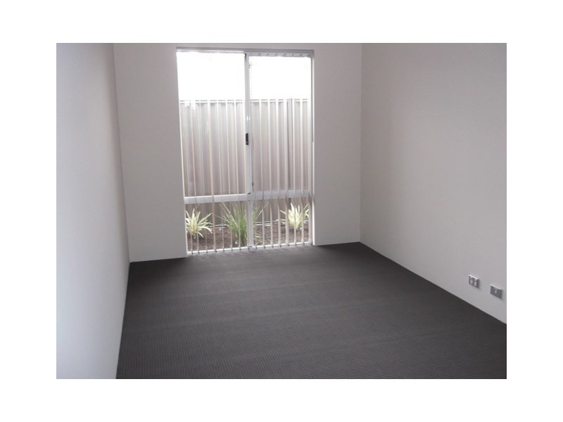 16 Arcane Avenue, Aveley WA 6069