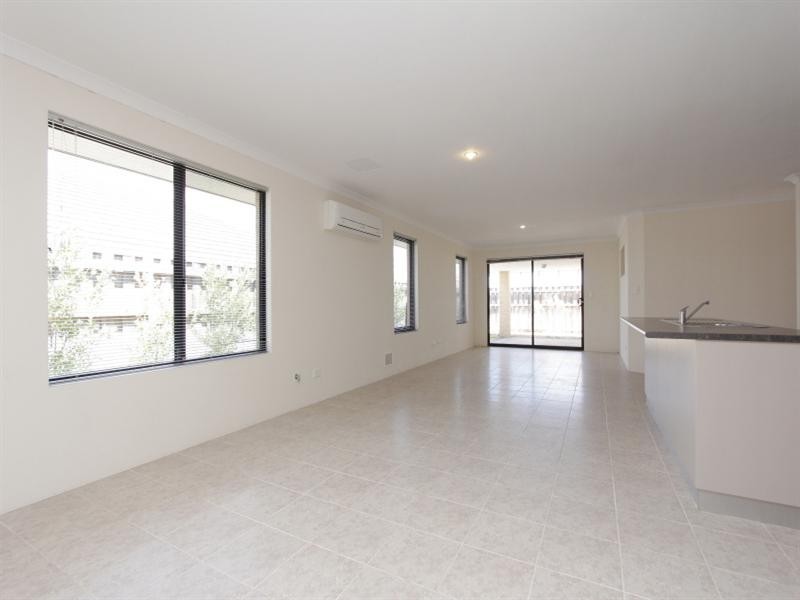 7 Pierre Bend, Ellenbrook WA 6069