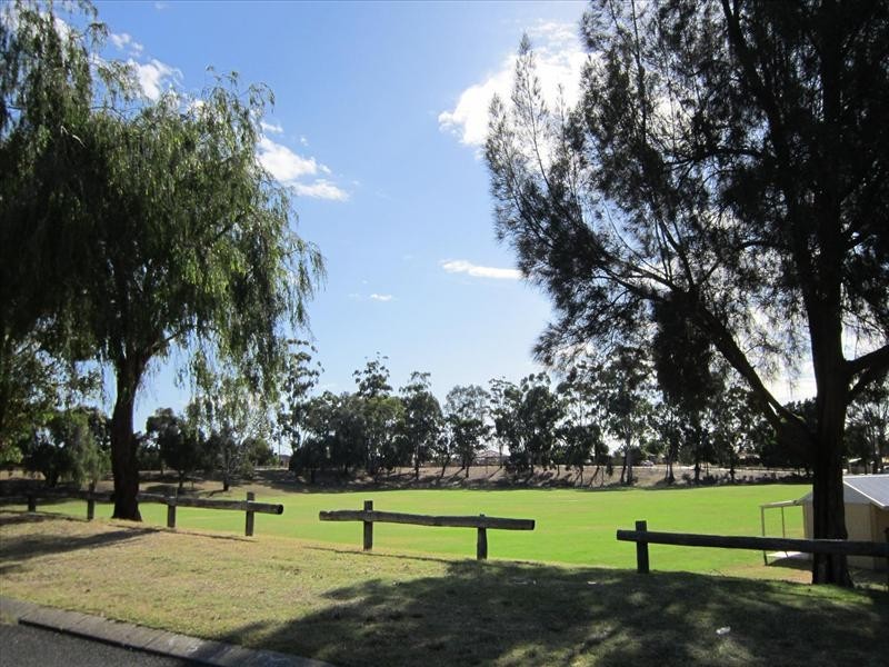 6 Koman Way, Girrawheen WA 6064