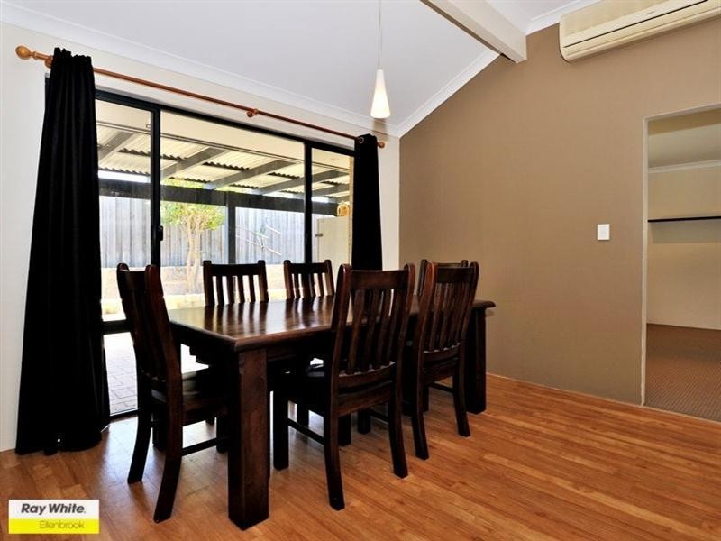 15 Karbar Pass, Ellenbrook WA 6069