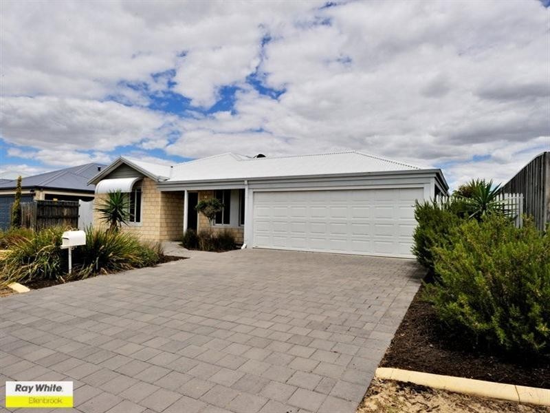 12 Ardmore Parade, Ellenbrook WA 6069
