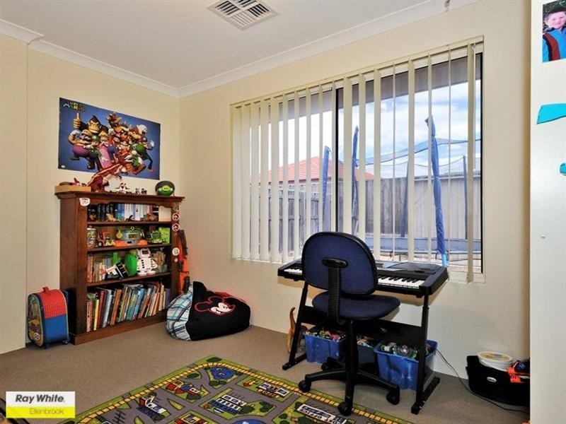 12 Ardmore Parade, Ellenbrook WA 6069