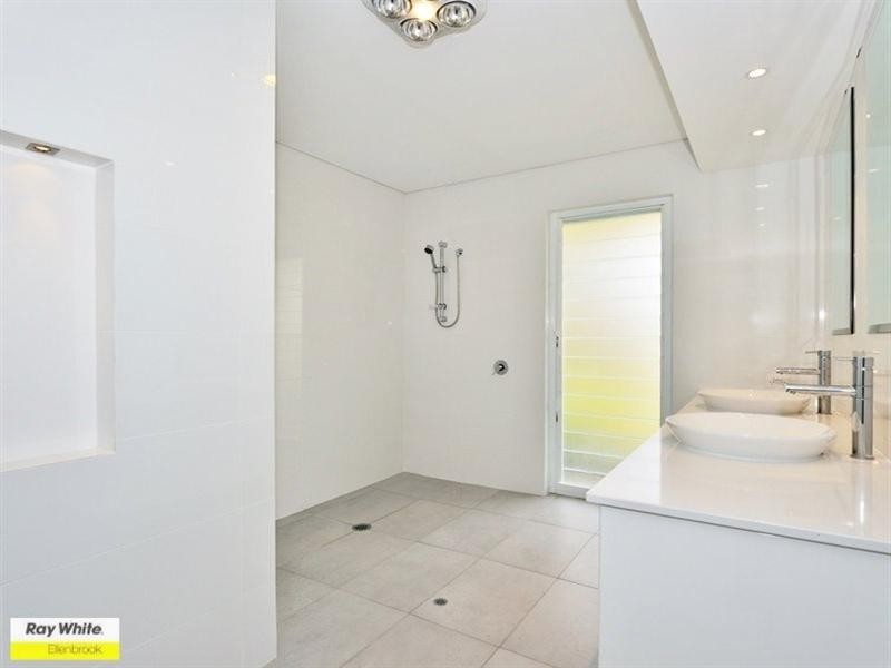 10 Banchory Way, The Vines WA 6069