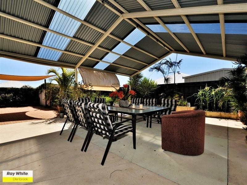 21 Lissadell Terrace, Ellenbrook WA 6069
