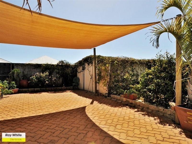 21 Lissadell Terrace, Ellenbrook WA 6069