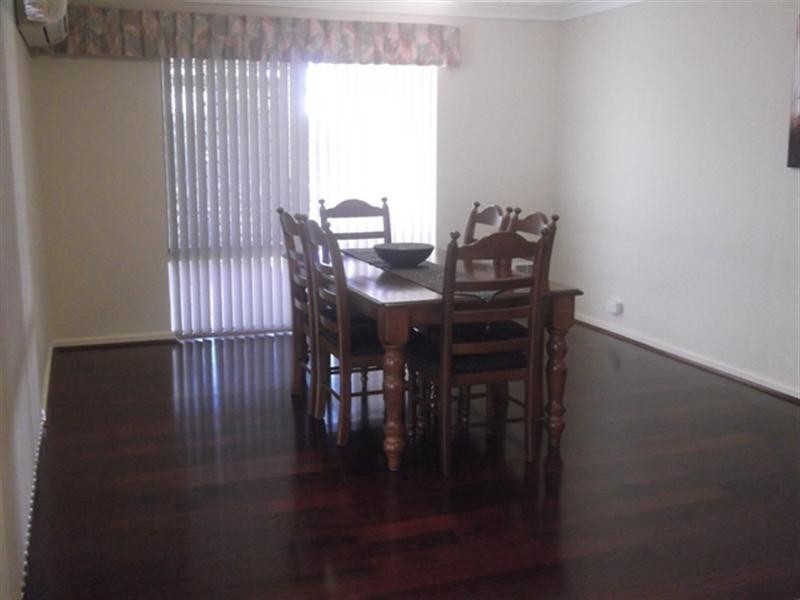 5 Bollinger Close, The Vines WA 6069