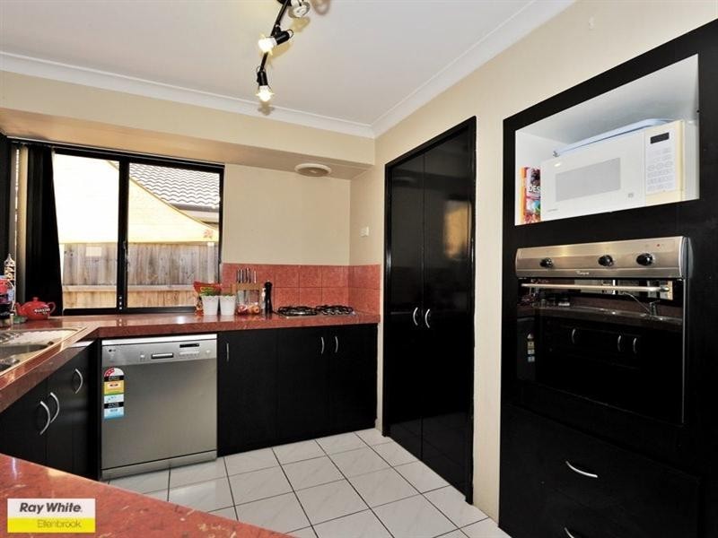 15 Mirimas Court, Ellenbrook WA 6069