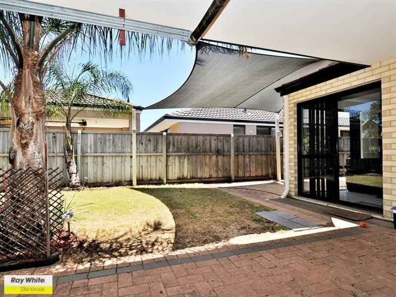 15 Mirimas Court, Ellenbrook WA 6069