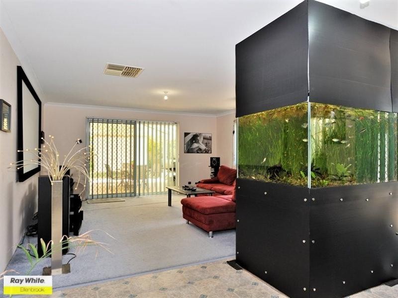 6 Nallan Lane, Ellenbrook WA 6069