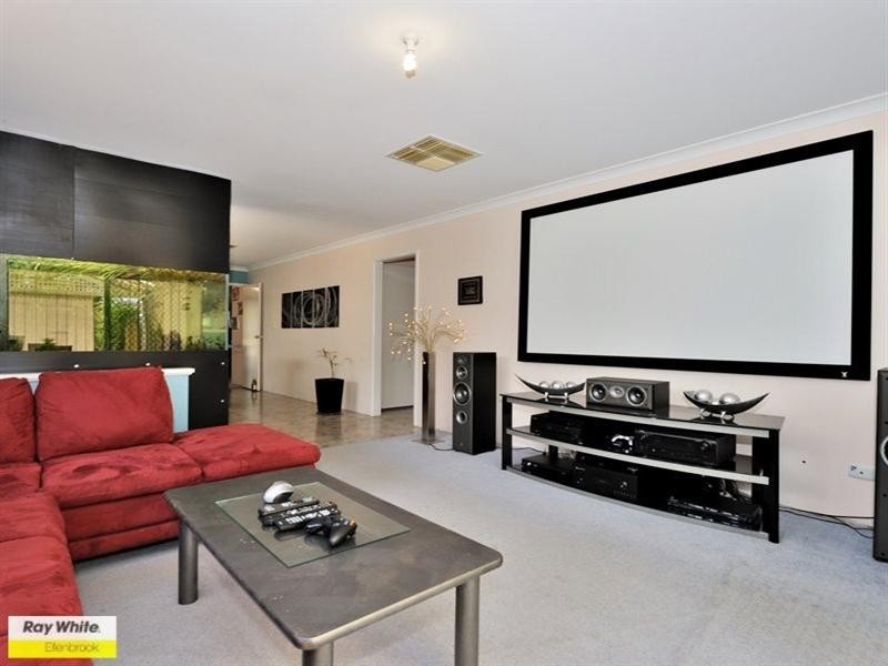 6 Nallan Lane, Ellenbrook WA 6069