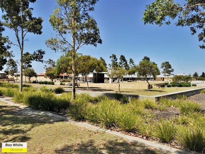 6 Nallan Lane, Ellenbrook WA 6069