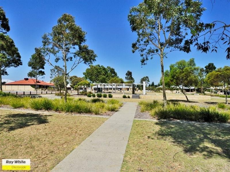 6 Nallan Lane, Ellenbrook WA 6069
