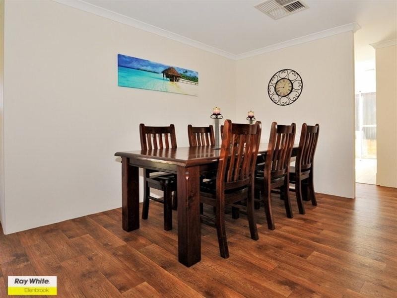 63 Marden Grange, Aveley WA 6069