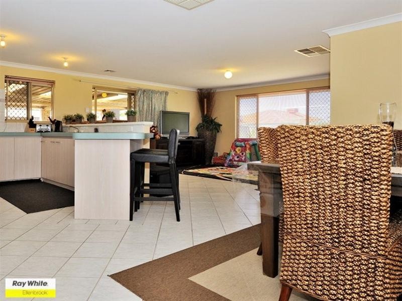 22 Bronzewing Avenue, Ellenbrook WA 6069