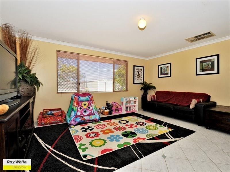 22 Bronzewing Avenue, Ellenbrook WA 6069