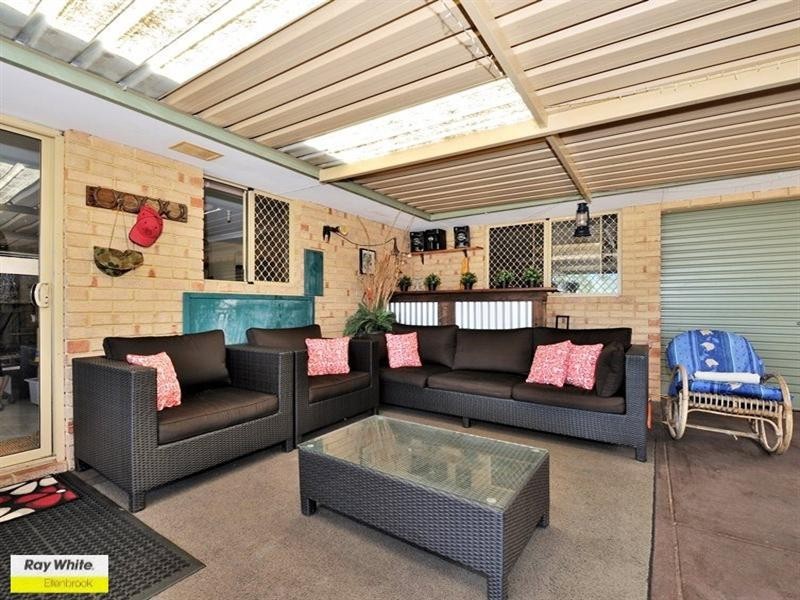 22 Bronzewing Avenue, Ellenbrook WA 6069