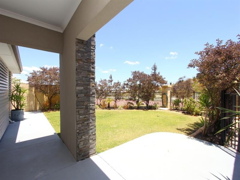 70 Westgrove Drive, Ellenbrook WA 6069