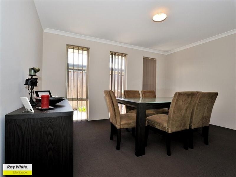 5 Goomally Turn, Ellenbrook WA 6069