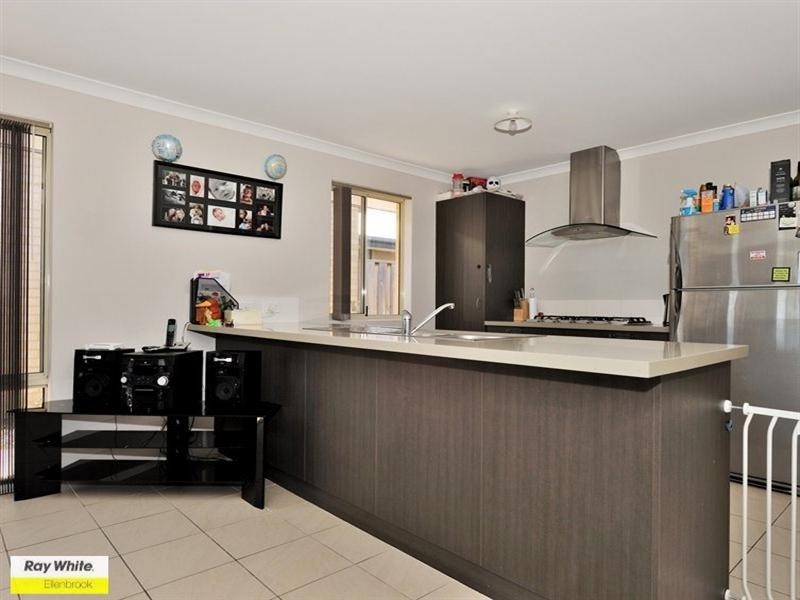 5 Goomally Turn, Ellenbrook WA 6069