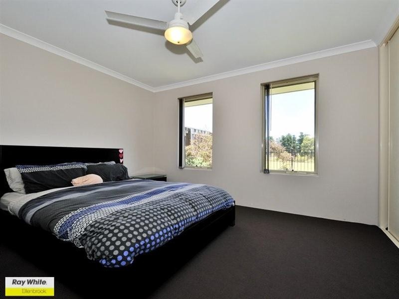 5 Goomally Turn, Ellenbrook WA 6069