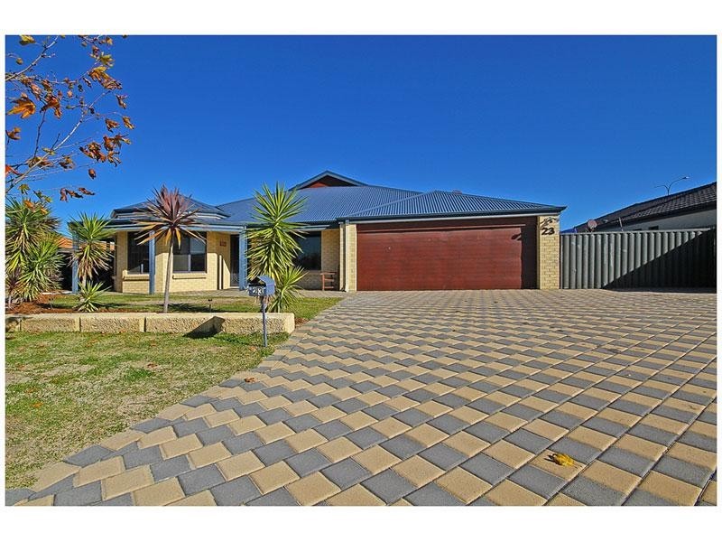 23 Cowra Turn, Aveley WA 6069