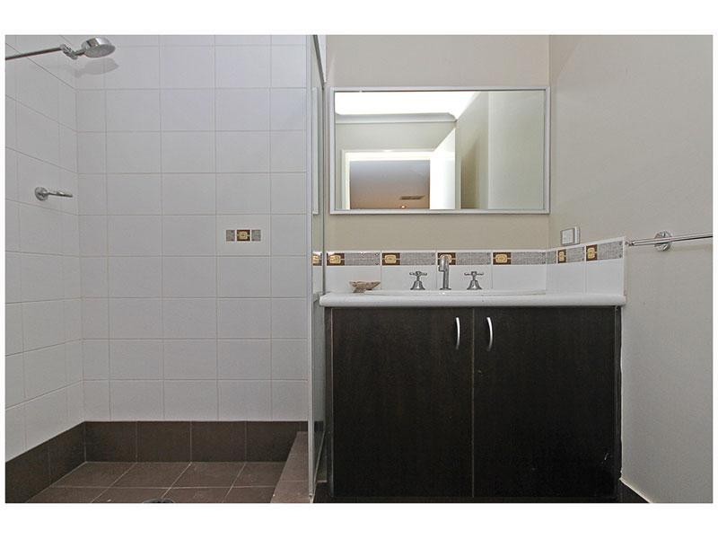 23 Cowra Turn, Aveley WA 6069