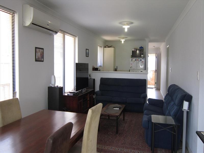 60 Brixton Crescent, Ellenbrook WA 6069