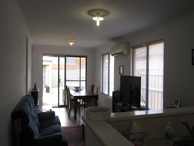 60 Brixton Crescent, Ellenbrook WA 6069