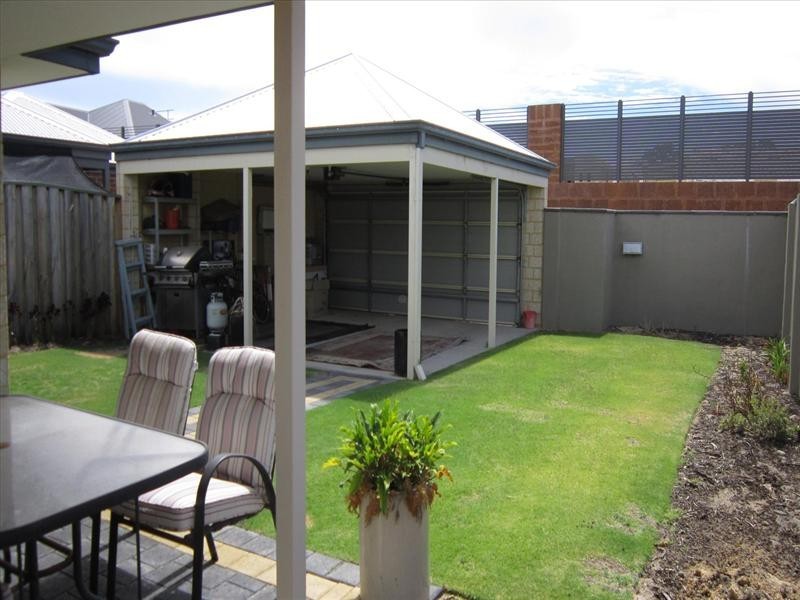 60 Brixton Crescent, Ellenbrook WA 6069