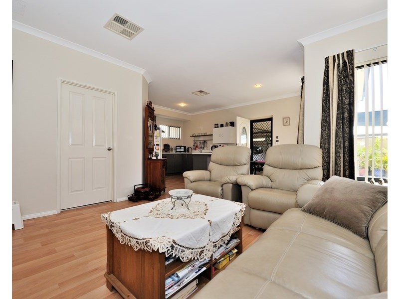 3 Bundaleer Avenue, Ellenbrook WA 6069