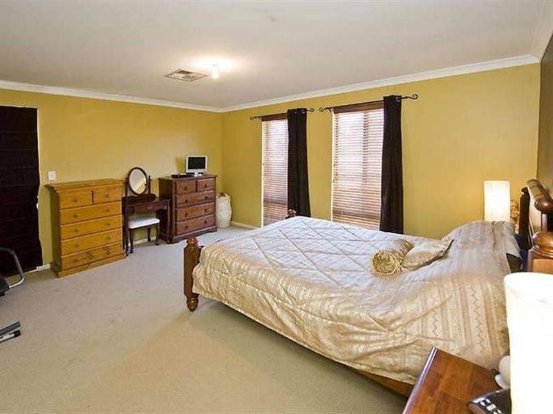 86 Charlottes Vista, Ellenbrook WA 6069
