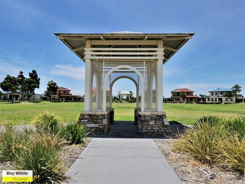 4 Balsam Mews, Aveley WA 6069