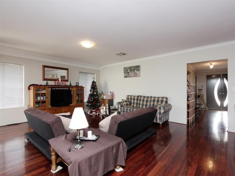 4 Kalinga Drive, Ellenbrook WA 6069