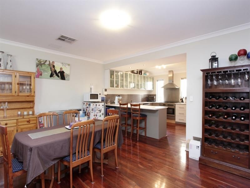 4 Kalinga Drive, Ellenbrook WA 6069