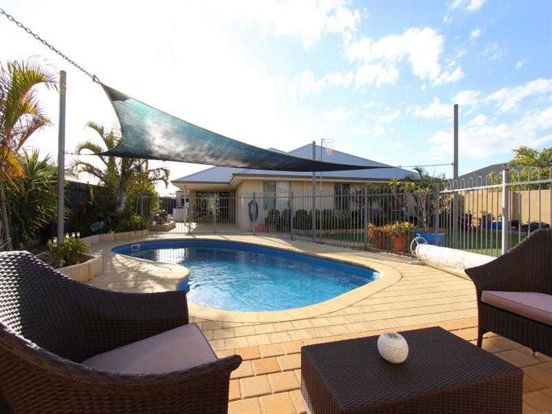 4 Kalinga Drive, Ellenbrook WA 6069