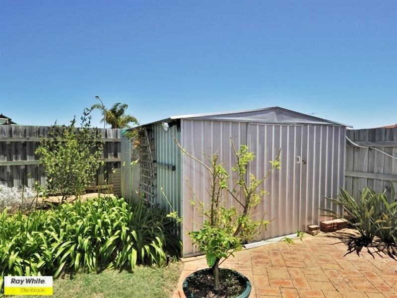 27 Eradu Ramble, Hocking WA 6065