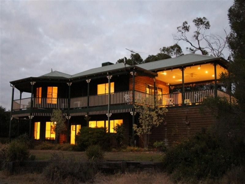 273 Vines Avenue, The Vines WA 6069