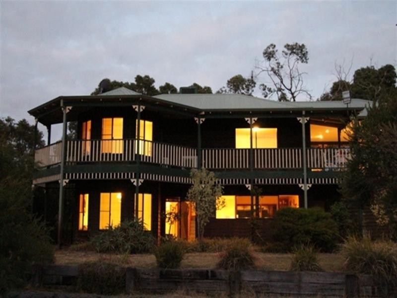 273 Vines Avenue, The Vines WA 6069