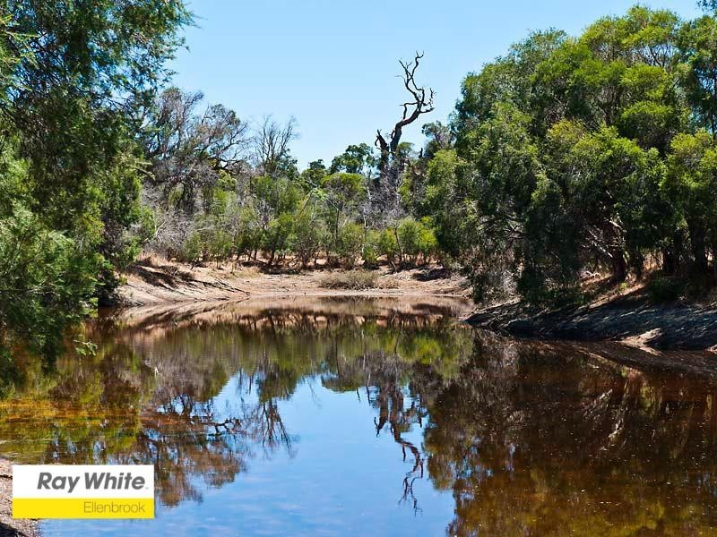 273 Vines Avenue, The Vines WA 6069