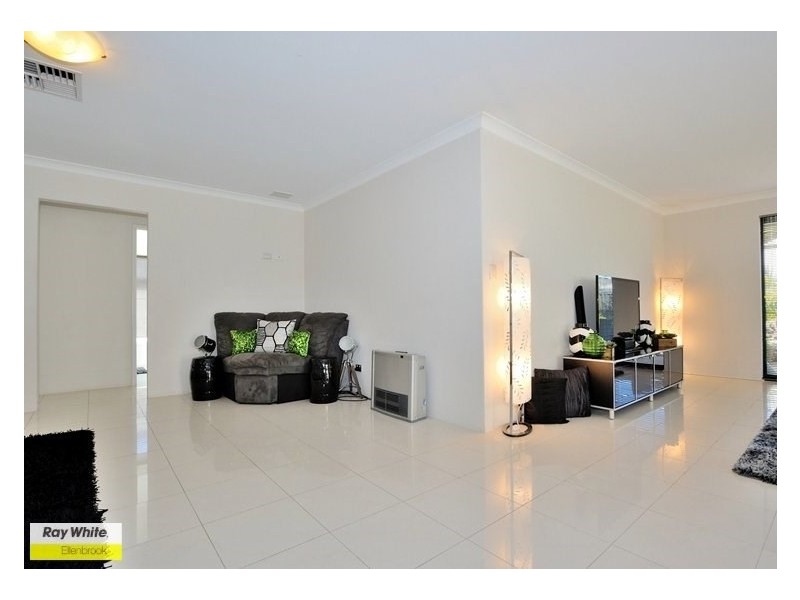 335 Millhouse Road, Aveley WA 6069