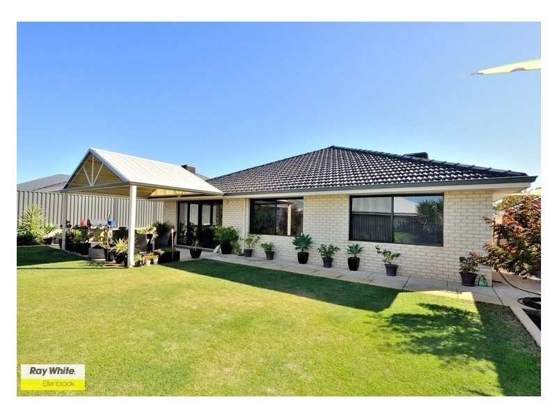 335 Millhouse Road, Aveley WA 6069