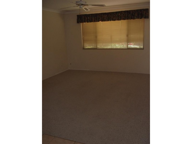 29 Midsummer Circle, Ellenbrook WA 6069