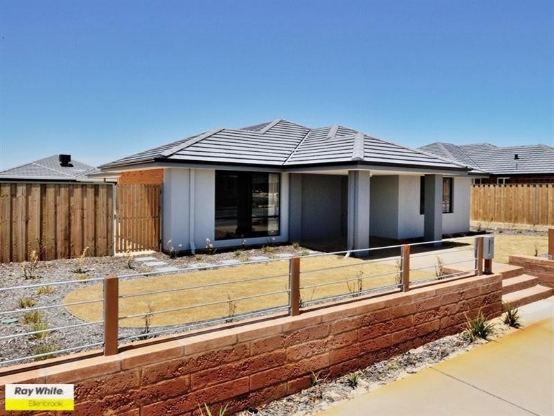 68 Banrock Drive, Ellenbrook WA 6069
