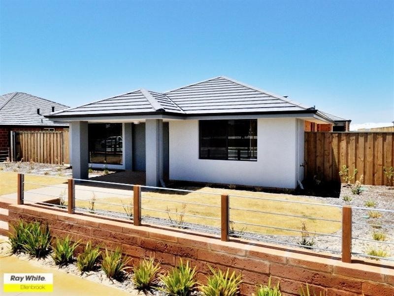 68 Banrock Drive, Ellenbrook WA 6069