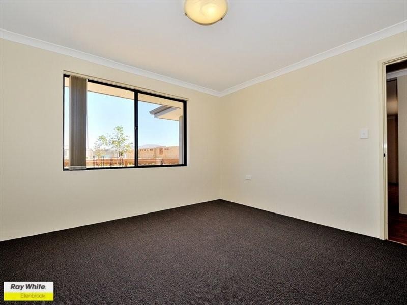 68 Banrock Drive, Ellenbrook WA 6069