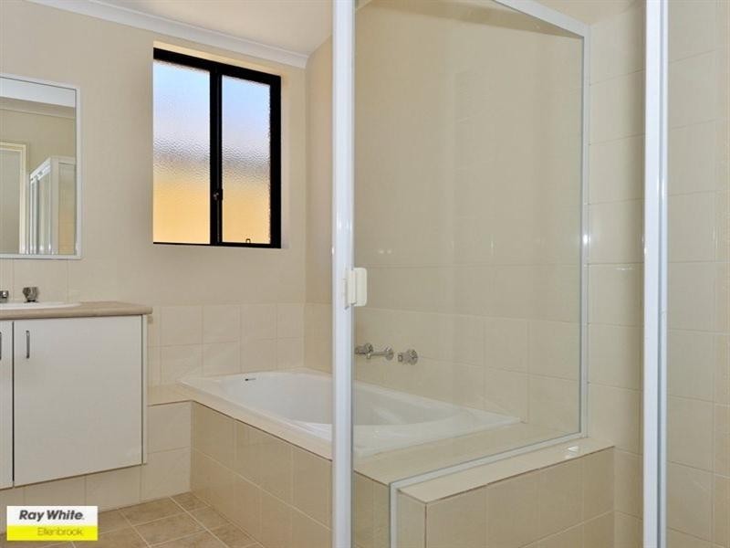 68 Banrock Drive, Ellenbrook WA 6069