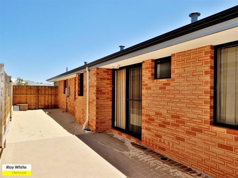 68 Banrock Drive, Ellenbrook WA 6069