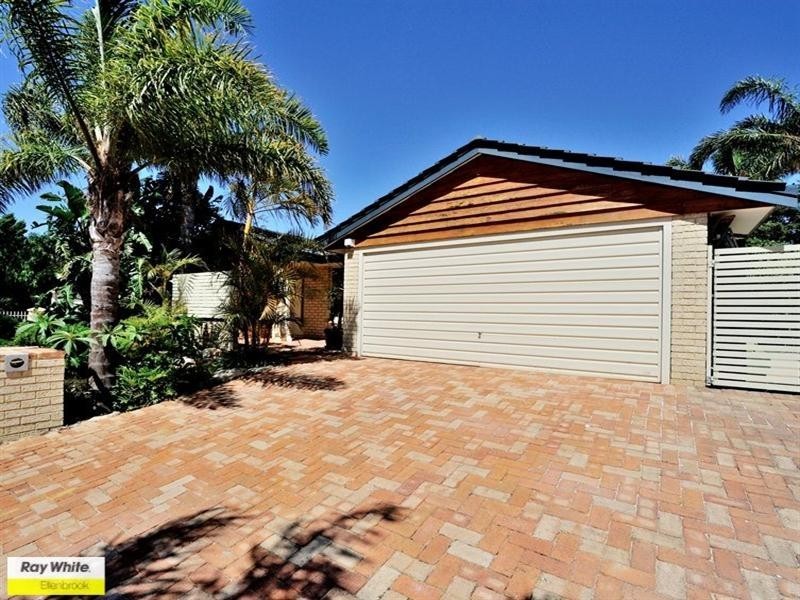 16 Bainbridge Mews, Currambine WA 6028